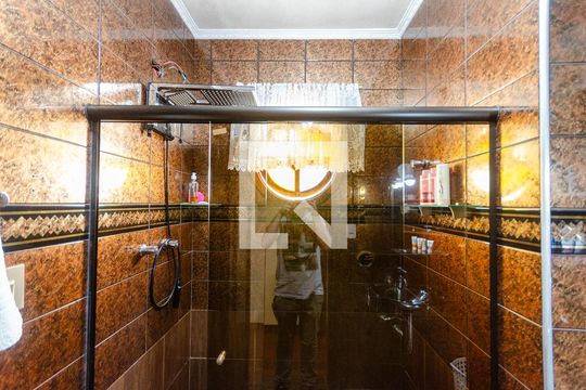 Banheiro da Suíte de casa para alugar com 3 quartos, 220m² em Jardim Libano, São Paulo