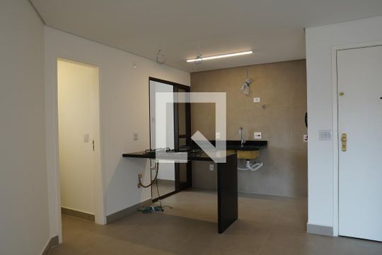 Cozinha de apartamento à venda com 2 quartos, 128m² em Pinheiros, São Paulo