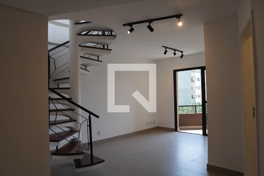 Apartamento à venda com 2 quartos, 128m² em Pinheiros, São Paulo