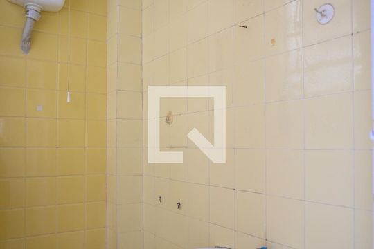 Lavabo de casa à venda com 2 quartos, 110m² em Vila Gumercindo, São Paulo