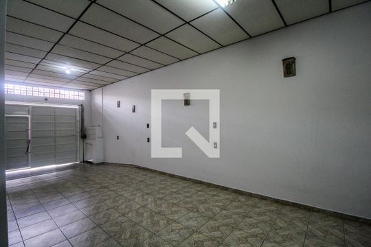 Garagem de casa à venda com 6 quartos, 750m² em Vila Alpina, São Paulo