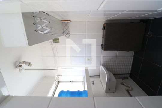 Área de Serviço de apartamento para alugar com 2 quartos, 84m² em Vila Ipojuca, São Paulo