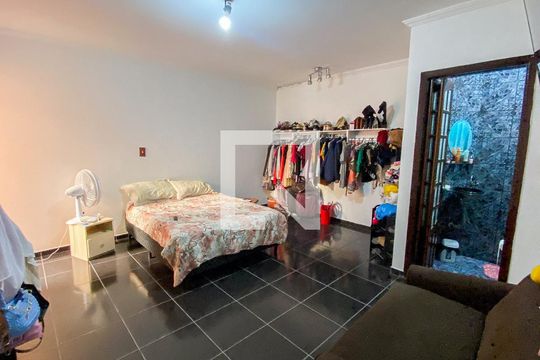 suite de casa à venda com 3 quartos, 232m² em Vila Bela Vista, Santo André