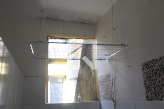 Cozinha e Área de Serviço de casa de condomínio para alugar com 2 quartos, 69m² em Cabula Vi, Salvador