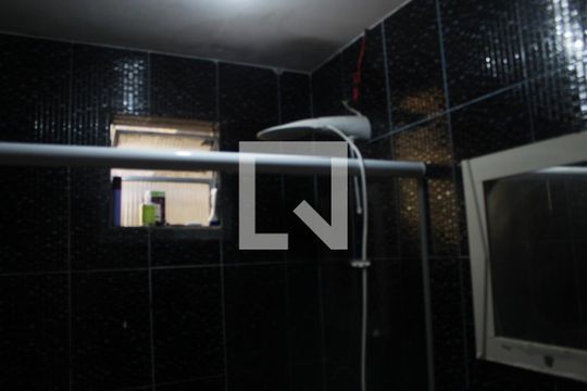 Banheiro Corredor de casa de condomínio para alugar com 2 quartos, 69m² em Cabula Vi, Salvador
