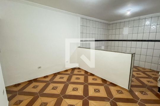 Sala de apartamento à venda com 2 quartos, 55m² em Vila Suica, Santo André