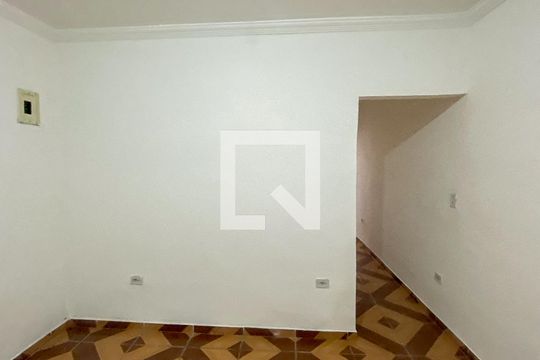 Sala de apartamento à venda com 2 quartos, 55m² em Vila Suica, Santo André