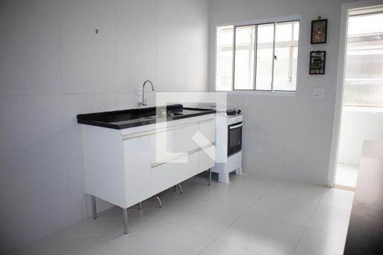 Cozinha de apartamento à venda com 2 quartos, 72m² em Vila Gustavo, São Paulo