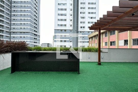 Área comum de kitnet/studio para alugar com 1 quarto, 22m² em Água Verde, Curitiba