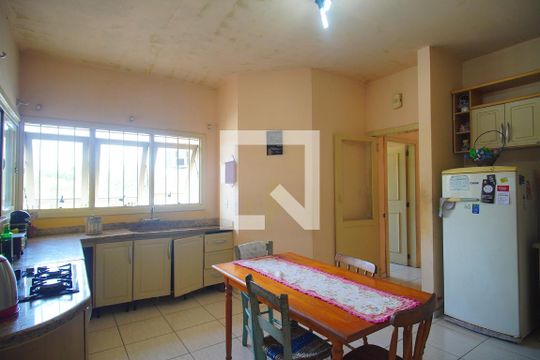 Cozinha de casa à venda com 2 quartos, 210m² em Arroio da Manteiga, São Leopoldo