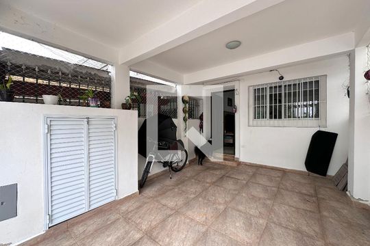 Garagem de casa à venda com 2 quartos, 134m² em Alto da Boa Vista, São Paulo