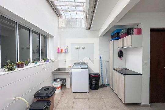 Área de Serviço de casa à venda com 2 quartos, 134m² em Alto da Boa Vista, São Paulo
