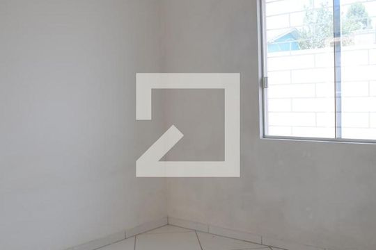 Quarto 1 de casa de condomínio à venda com 2 quartos, 50m² em Cajuru, Curitiba