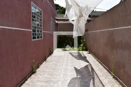 Garagem de casa de condomínio à venda com 2 quartos, 50m² em Cajuru, Curitiba