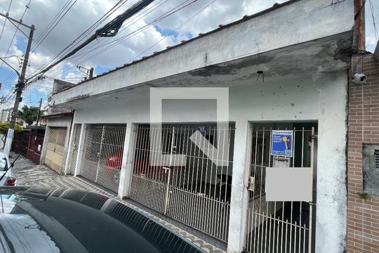 Fachada de casa para alugar com 1 quarto, 60m² em Cidade São Mateus, São Paulo