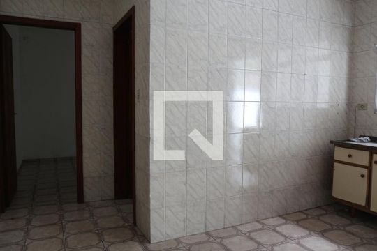 Casa para alugar com 1 quarto, 60m² em Cidade São Mateus, São Paulo