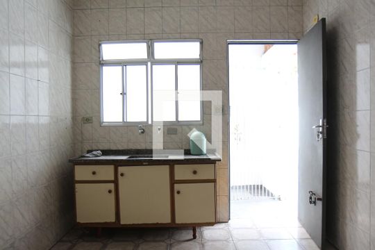 Sala/Cozinha de casa para alugar com 1 quarto, 60m² em Cidade São Mateus, São Paulo