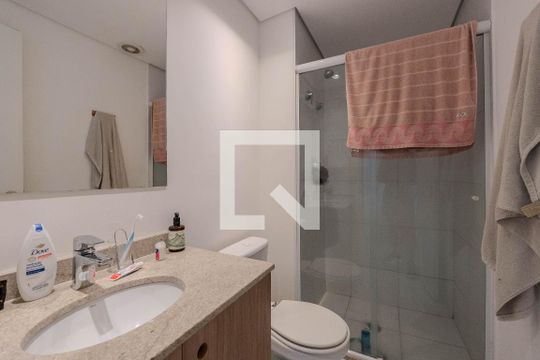 Banheiro de kitnet/studio à venda com 1 quarto, 31m² em Bela Vista, São Paulo