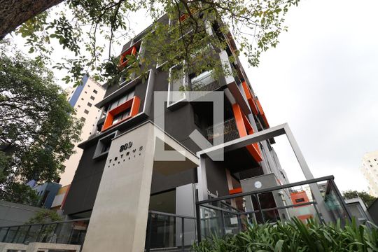Fachada do Prédio de kitnet/studio para alugar com 1 quarto, 45m² em Vila Pompéia, São Paulo