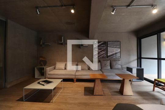 Área comum de kitnet/studio para alugar com 1 quarto, 45m² em Vila Pompéia, São Paulo