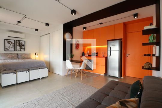 Kitnet/Studio para alugar com 1 quarto, 45m² em Vila Pompéia, São Paulo
