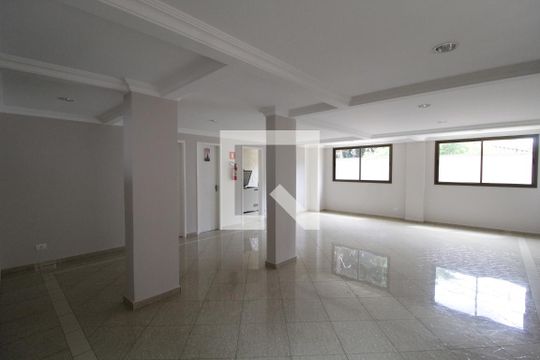 Área comum de apartamento para alugar com 3 quartos, 240m² em Saraiva, Uberlândia