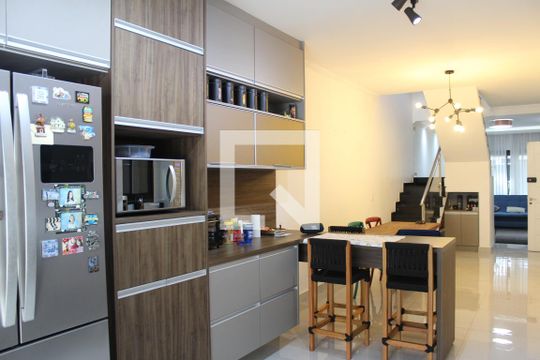 Cozinha de casa à venda com 3 quartos, 250m² em Parque da Lapa, São Paulo