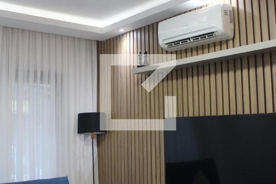 Detalhe Sala de casa à venda com 3 quartos, 250m² em Parque da Lapa, São Paulo