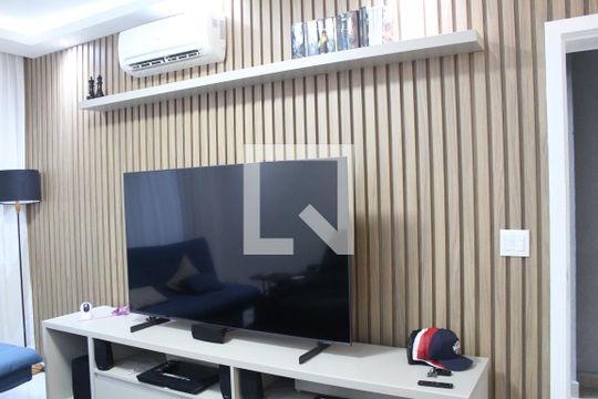 Sala de casa à venda com 3 quartos, 250m² em Parque da Lapa, São Paulo