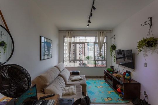 Apartamento à venda com 2 quartos, 120m² em Santo Antônio, Belo Horizonte