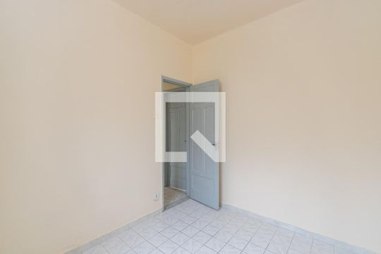 Quarto 1 de apartamento para alugar com 2 quartos, 55m² em Ramos, Rio de Janeiro