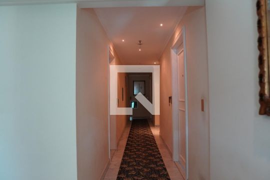 Corredor  de apartamento para alugar com 1 quarto, 39m² em Jardim Paulista, São Paulo