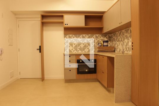 Apartamento para alugar com 2 quartos, 63m² em Sumarezinho, São Paulo