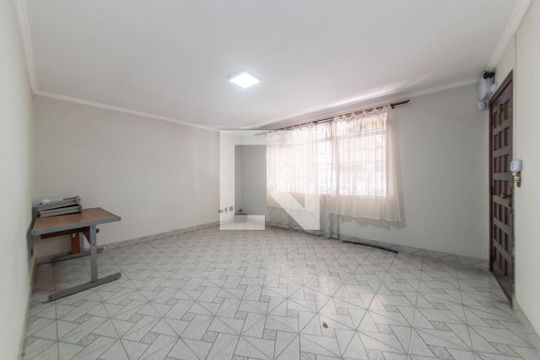 Casa à venda com 3 quartos, 145m² em Vila Cordeiro, São Paulo