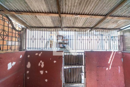 Vista do Quarto de casa para alugar com 1 quarto, 49m² em Jardim Santo André, Santo André