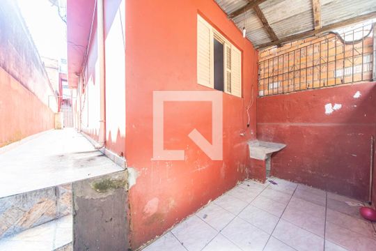 Área de Serviço de casa para alugar com 1 quarto, 49m² em Jardim Santo André, Santo André