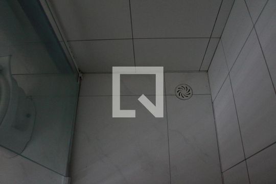 Banheiro de apartamento para alugar com 2 quartos, 35m² em Vila Moreira, São Paulo