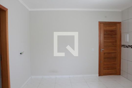 Sala/Cozinha de apartamento para alugar com 2 quartos, 35m² em Vila Moreira, São Paulo