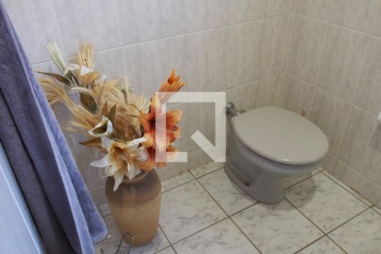 Banheiro de casa à venda com 4 quartos, 303m² em Jardim Paulista I, Jundiaí