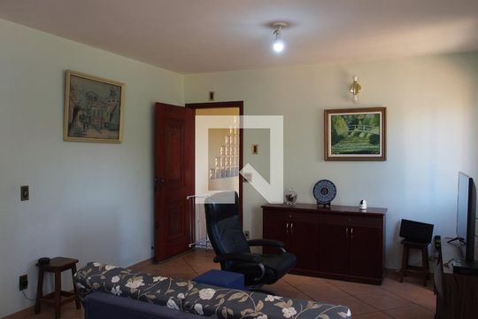 Sala de casa à venda com 4 quartos, 303m² em Jardim Paulista I, Jundiaí