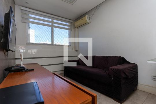 Sala de apartamento para alugar com 2 quartos, 55m² em Nonoai, Porto Alegre