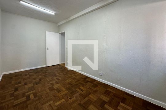 Quarto de kitnet/studio para alugar com 1 quarto, 26m² em Perdizes, São Paulo