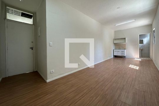 Studio de kitnet/studio para alugar com 1 quarto, 27m² em Perdizes, São Paulo