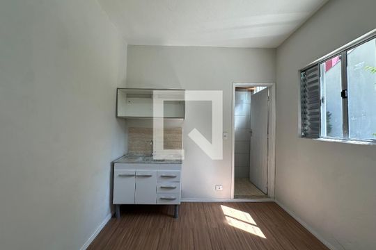Cozinha de kitnet/studio para alugar com 1 quarto, 27m² em Perdizes, São Paulo