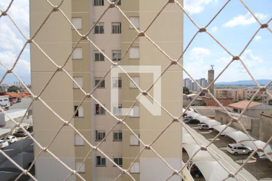 Vista do Quarto 2 de apartamento para alugar com 2 quartos, 48m² em Wanel Ville, Sorocaba
