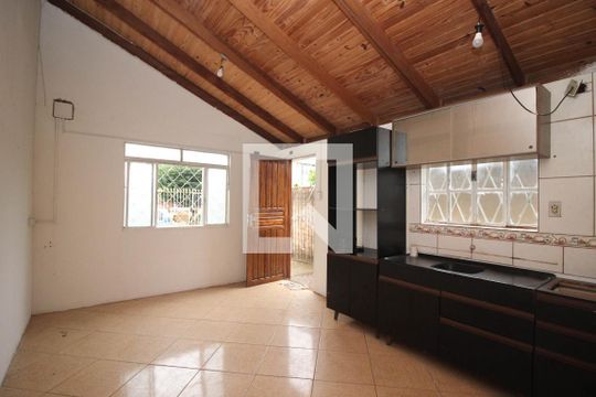 Casa para alugar com 1 quarto, 40m² em Hípica, Porto Alegre