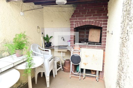 Área comum - Churrasqueira de apartamento para alugar com 1 quarto, 55m² em Caiçara, Praia Grande