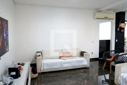 Casa à venda com 2 quartos, 127m² em Freguesia do Ó, São Paulo