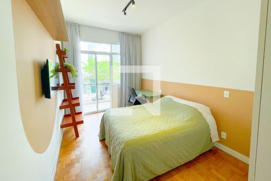 Quarto  de apartamento para alugar com 1 quarto, 77m² em Cerqueira César, São Paulo