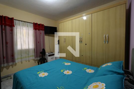 Quarto 1 de casa para alugar com 2 quartos, 125m² em Parque Pereira, São Paulo